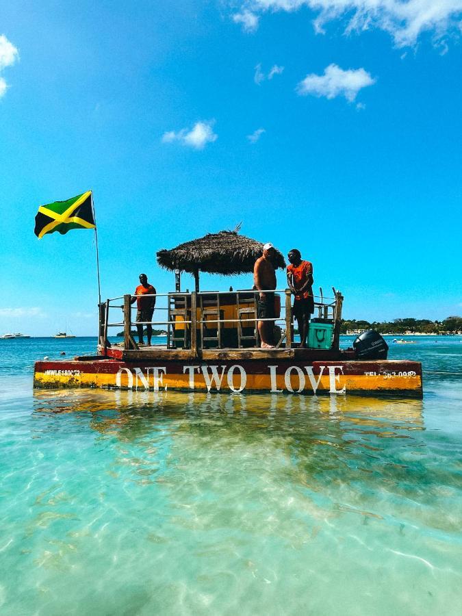 The Boardwalk Village Negril Exterior photo